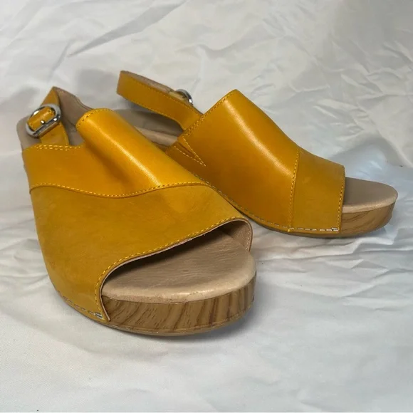 Dansko 3625461500 Womens Yellow Mango Leather Madalyn Slingback Sandals Size 39 - Picture 5 of 12